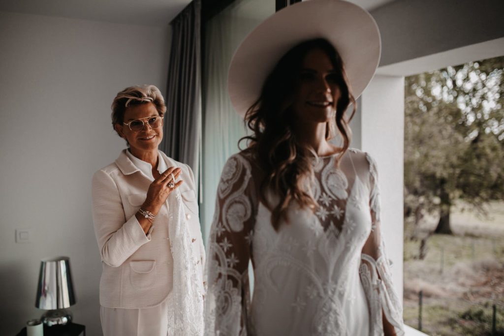 Fiona & Damien Story-50