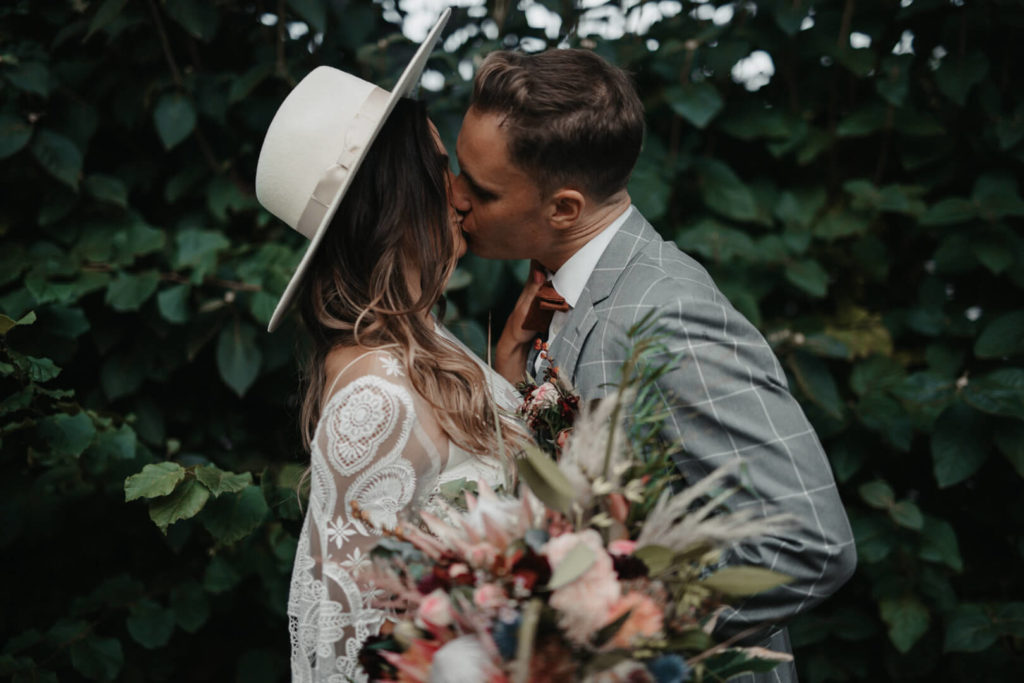 Fiona & Damien Story-84